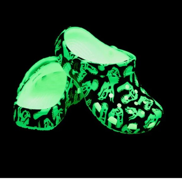 NEW Crocs Glow in the Dark Dino Kids' Clogs Sizes Junior 3 or 5 - Picture 2 of 6